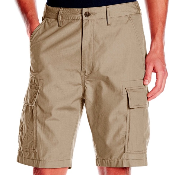 Levi's Other - Levi’s Men’s Carrier Cargo Shorts. Size W34